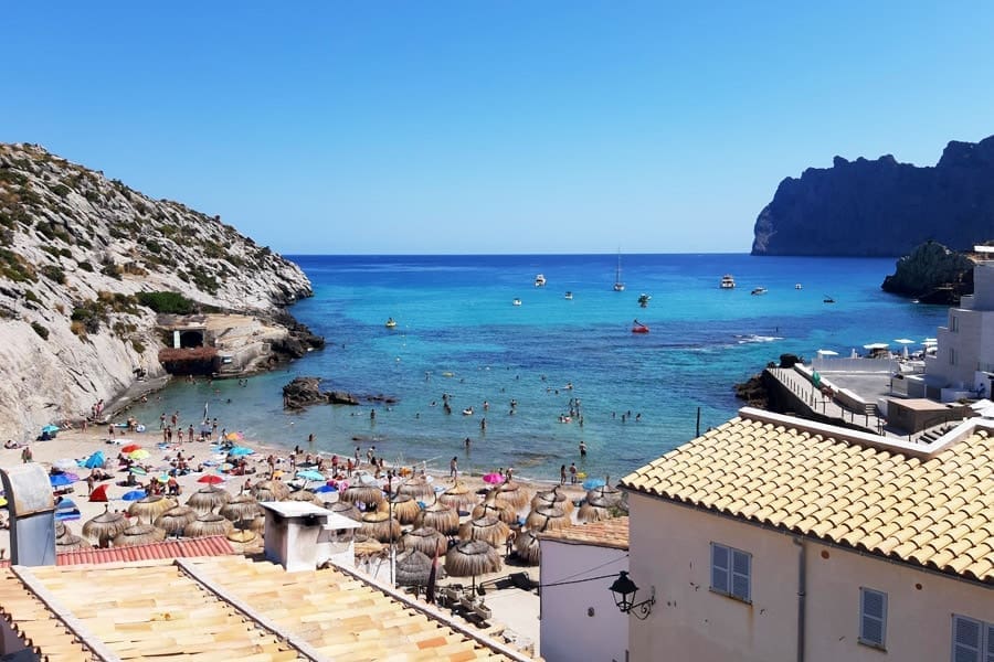 cala barques at Cala Sant Vicenc in Mallorca - Palmallorca.com - Your Mallorca Community