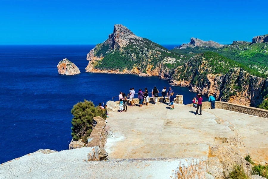 View point Mirador es Colomer in Formentor. Bus from Alcudia to Formentor. Palmallorca.com - Your Mallorca Community 
