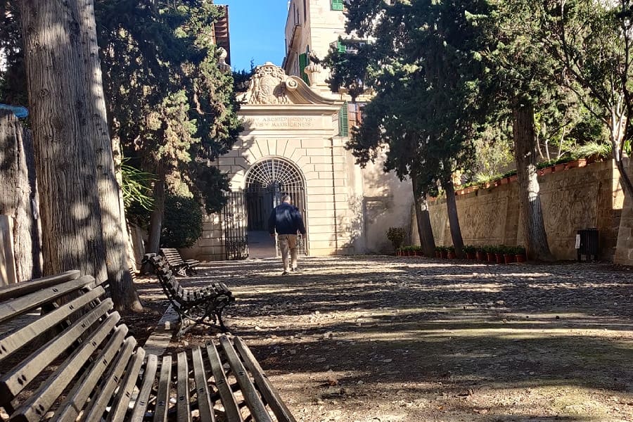 The Bishop's garden in Palma. Parks in Palma. Hidden gem in Palma. Explore Palma. What to see for free in Palma. Palmallorca.com - Your Mallorca Community
