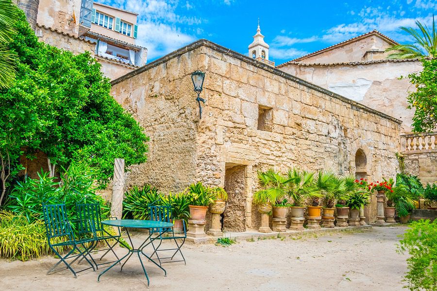 Sightseeing in Palma. HIdden gem in Palma. Explore Palma. Arab baths in Palma. Palmallorca.com - Mallorca Community