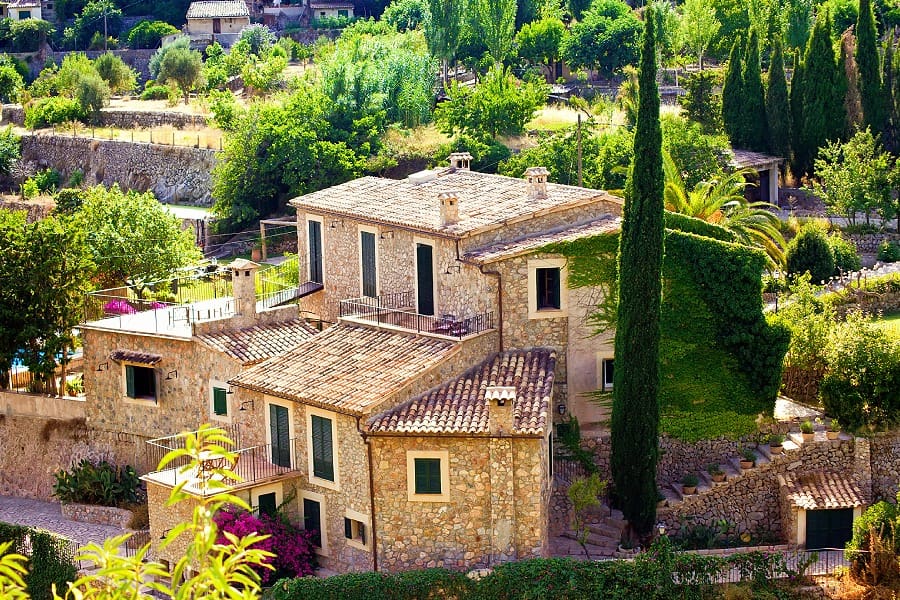 Rent a property in Mallorca - contact Palmallorca.com - Palma & Mallorca Community.