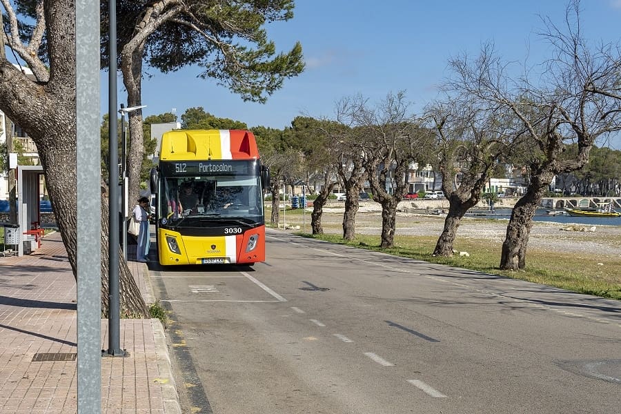 Public transport in Mallorca - Palmallorca,com provides you with a guide to buses, trains, and the metro on Mallorca.