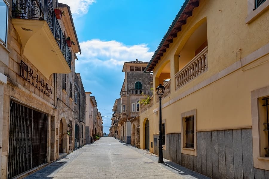 Charming Petra in Mallorca - Explore the villages of Mallorca - Palmallorca.com - Mallorca Community
