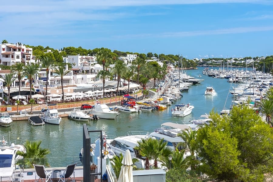 The bay of Cala d'Or in Mallorca. Palmallorca.com - Mallorca Community