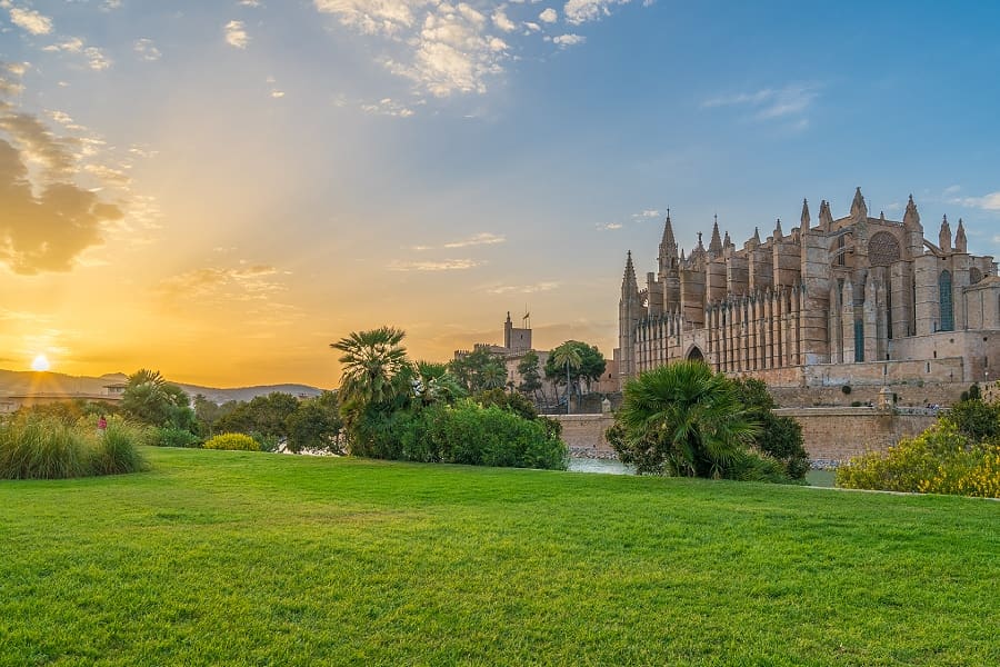 History of Mallorca - Mallorca's history - La Seu Palma - Cathedral of Palma - Palmallorc.com - Your Mallorca Community