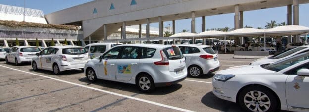 Taking a Taxi in Mallorca – What You Should Know - Palmallorca